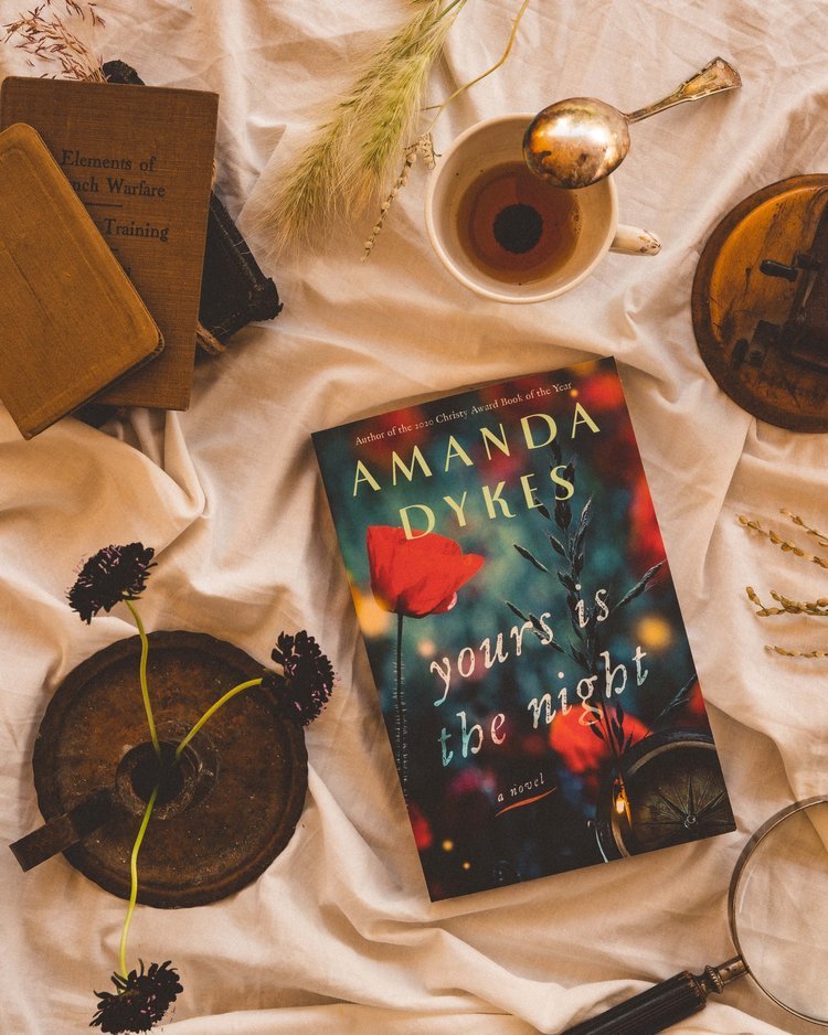 books+and+blooms+.JPG
